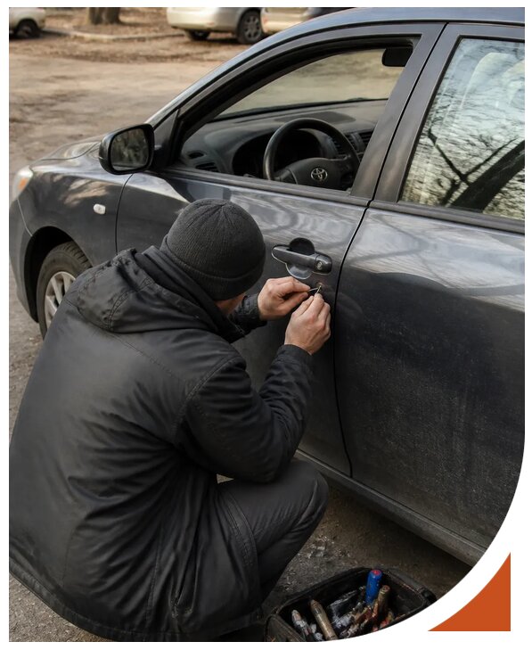 Профессиональное вскрытие автомобиля Тойота без повреждений в Кашире